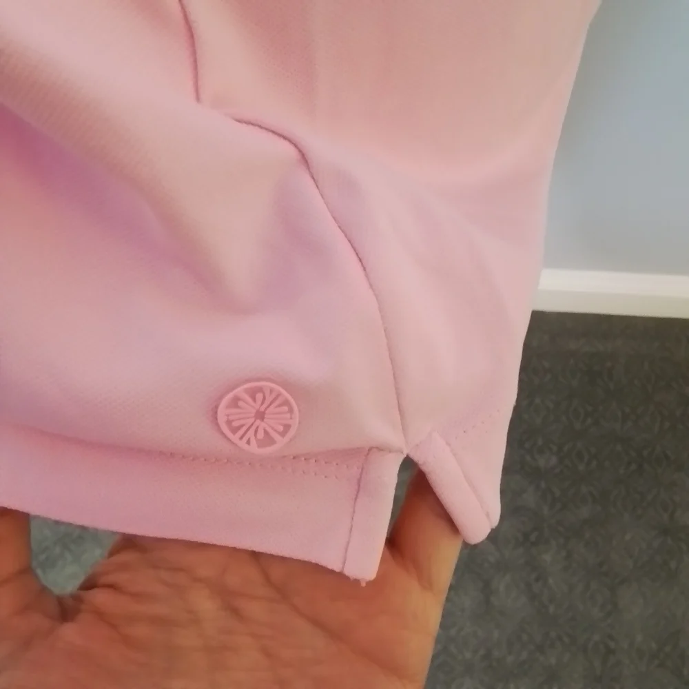 Lilly Pulitzer Luxletic Frida Scallop Polo Conch Shell Pink - L - Picture 12 of 16